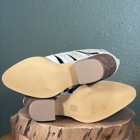 NEW HTF COACH PAISLEY BOOTIE - Picture 13 of 16